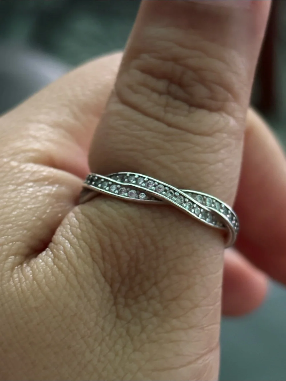 Pandora delicate twisted